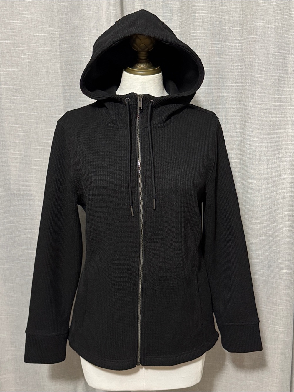 NWOT-Time & Tru Zip Up Hoodie-Sz S-Black Knit Mid-weight-Longer Rear Hem